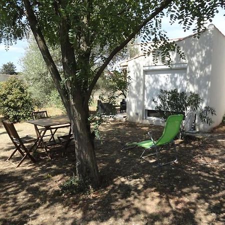Gite L Abri Costier Villa Villeveyrac Bagian luar foto