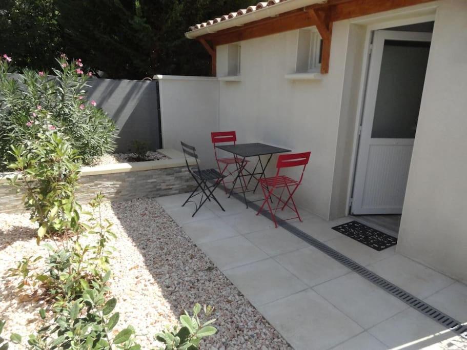 Gite L Abri Costier Villa Villeveyrac Bagian luar foto